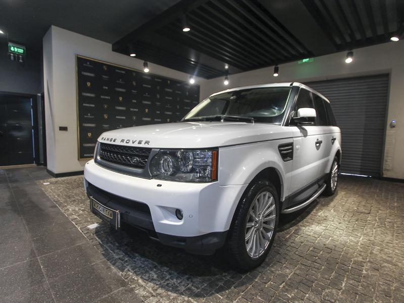 2011 Land RoverRange Rover Sport 3.0 TDV6 HSE