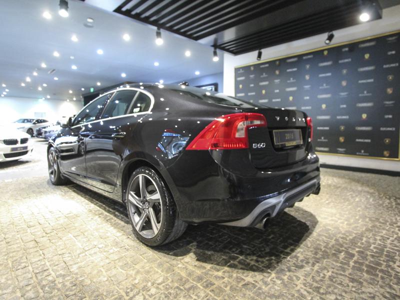 2015 VolvoS60 1.6 D R-design