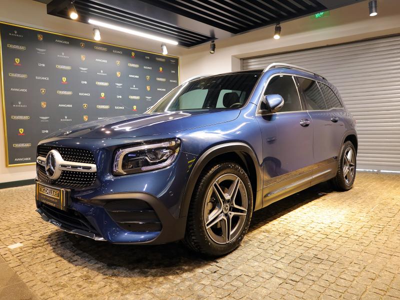 2022 Mercedes - BenzGLB 200 AMG