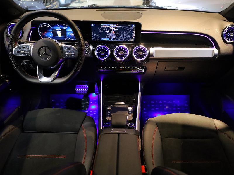 2022 Mercedes - BenzGLB 200 AMG