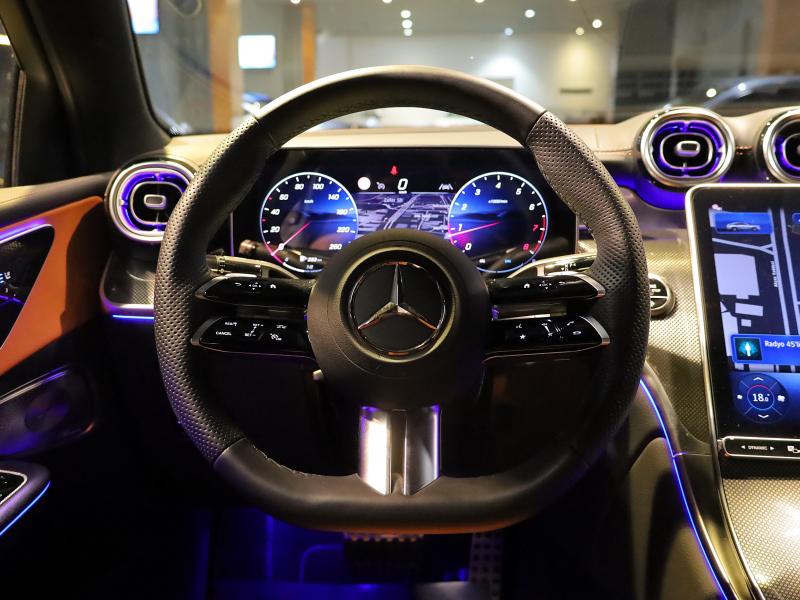 2025 Mercedes - BenzGLC Coupe 180 AMG