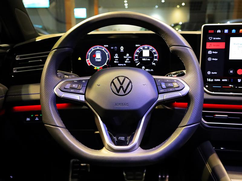 2025 VolkswagenTiguan 1.5 e-TSI R Line
