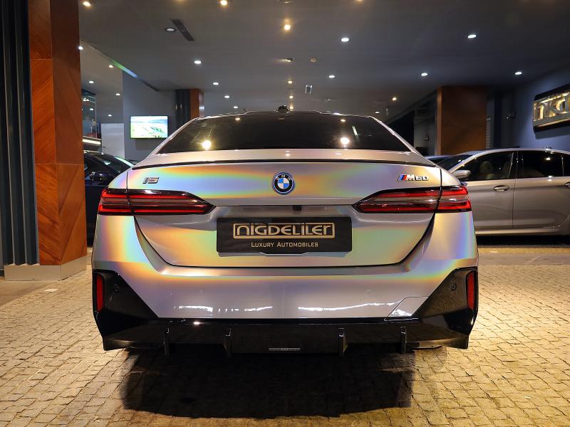 2025 BMWi Serisi i5 M60 xDrive