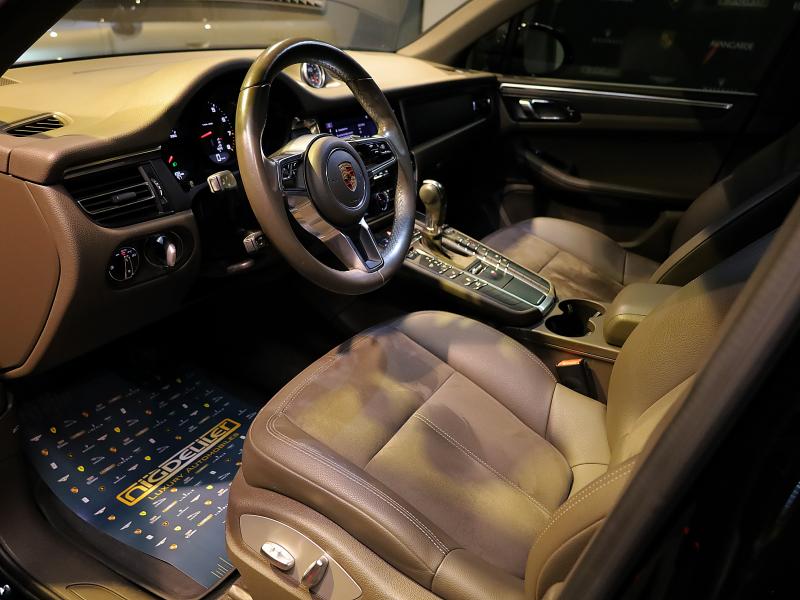 2019 PorscheMacan 2.0