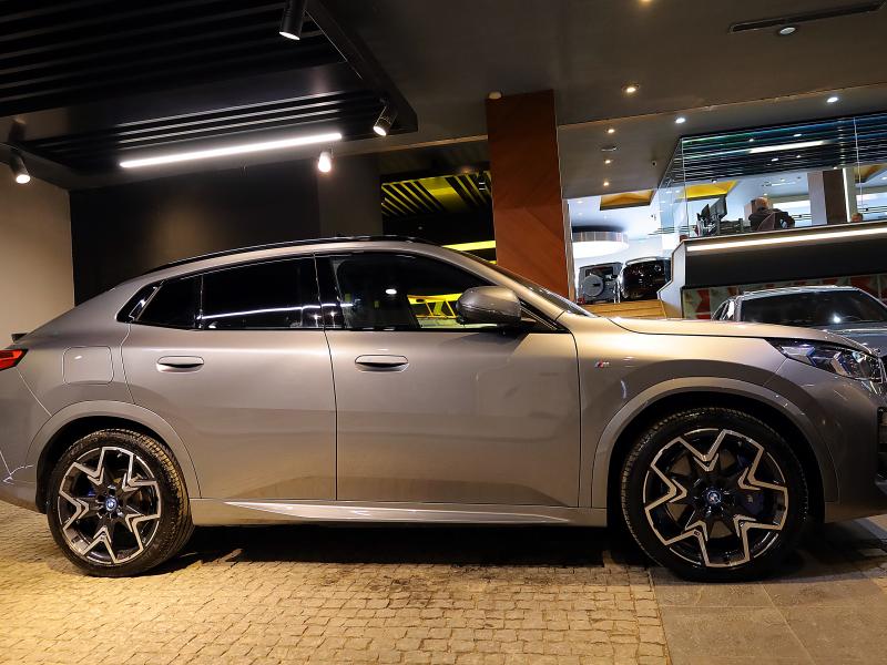 2024 BMWiX2 iX2 eDrive20 M Sport